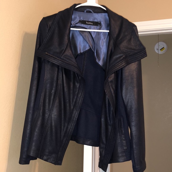 Jean jacket - Picture 2 of 3